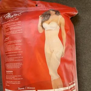 NWT Marie E shapewear compression garment